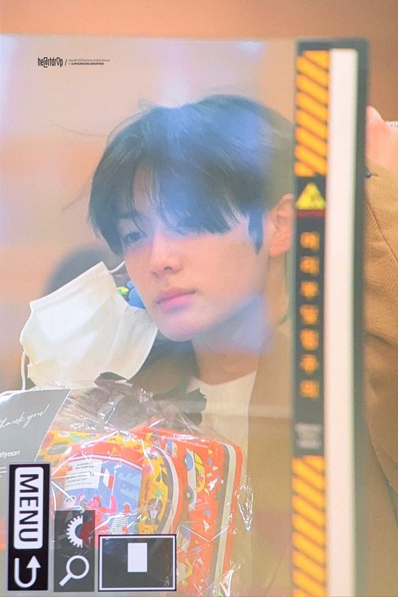 아
이러면 저 또 반하죠……존잘남 ㅠ.ㅠ