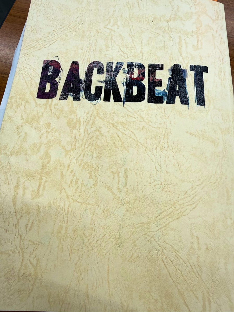 juonguitar's tweet image. #backbeat 絶賛稽古中！！
左で弾くギターとダンスにお芝居。
人間の脳みその領域に全細胞が活動中。
ご多幸とご多幸を。
では、ポール行ってきます。
#juon #thebeatles #PaulMcCartney