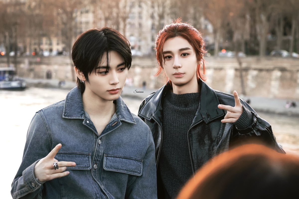 260304

love in paris🇫🇷

#이한 #LEEHAN #보이넥스트도어 #BOYNEXTDOOR #TAESAN #태산