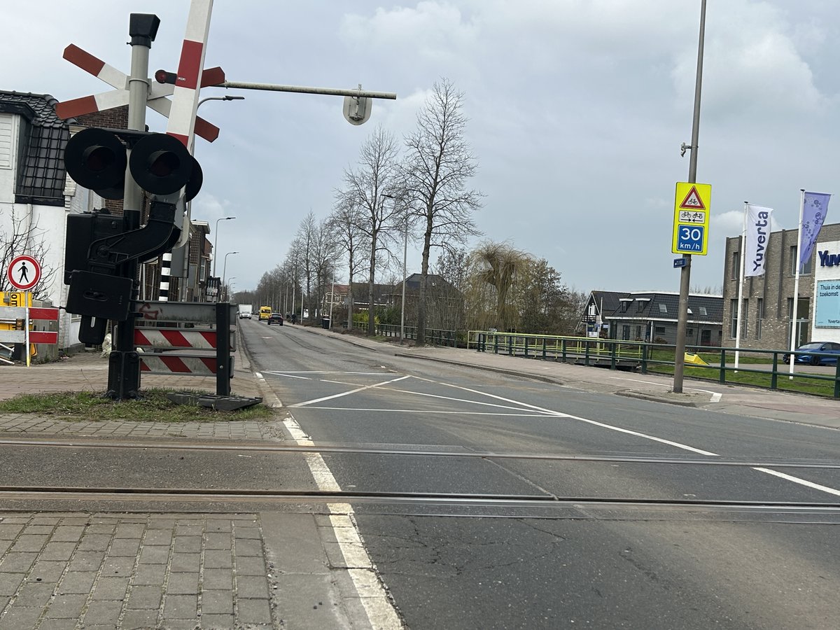 Alphen aan den Rijn tweet media