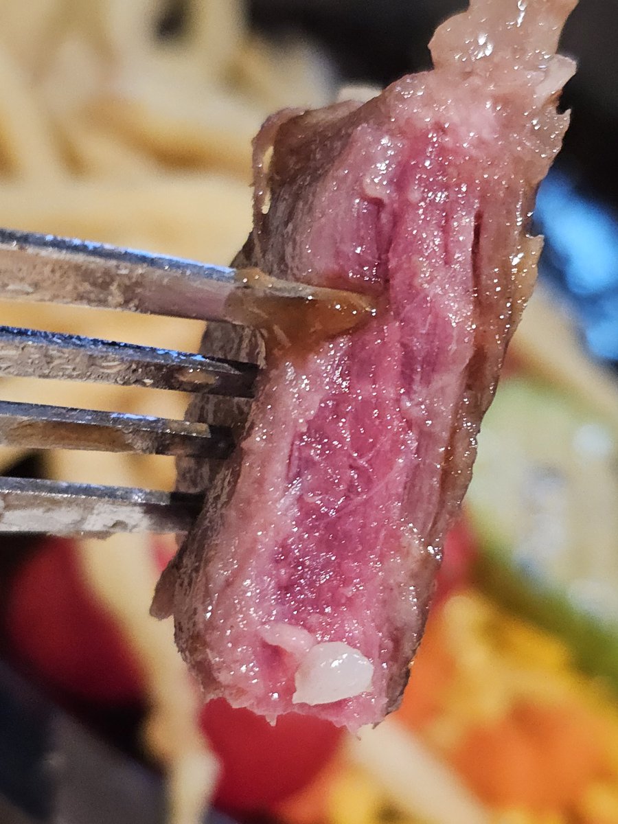 FatMiewChef tweet media