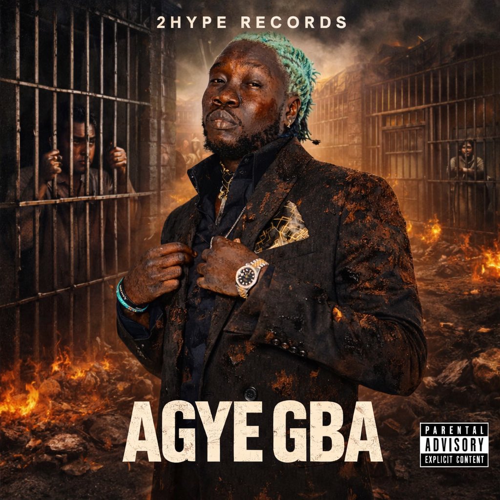 Showbezzy tweet media