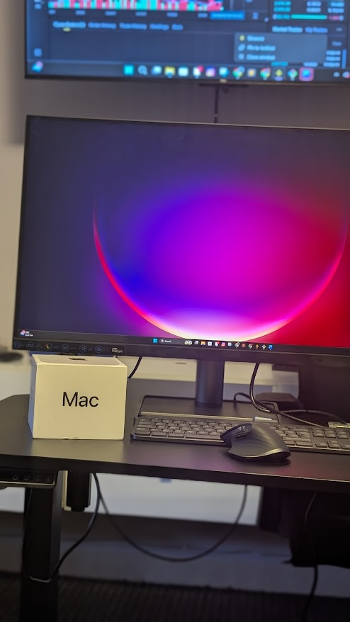 GrayHat @ LuxDevHQ tweet media