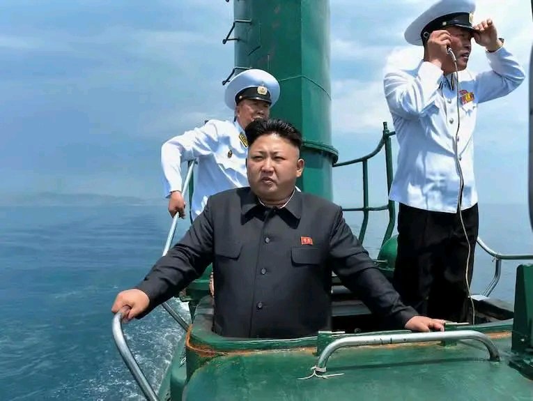 🔴🇮🇷🇺🇸🇰🇵: Après avoir qualifié les États-Unis d’un État voyou après son attaque sur l’Iran, la Corée du Nord équipe sa marine d’armes nucléaires. « L'armement de la marine avec des armes nucléaires progresse de manière satisfaisante », a déclaré ce jeudi 05 mars Kim Jong Un. 🇰🇵🔴