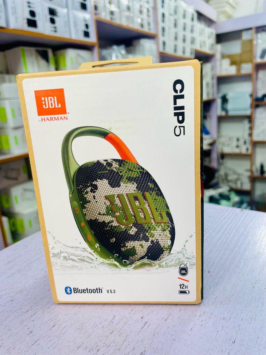 FabtronicsFAB's tweet photo. The JBL Clip 5. Tiny but Mighty. 
Loud enough. Yet, small enough.
Just a little something to brighten the mood. Good vibes are just a clip away.
Clip it. Flip it. Play it.

Waterproof: Rain or shine, the beat goes on.

#jblclip5 #fyp #trending #party #entertainment https://t.co/K60QdtvuSX