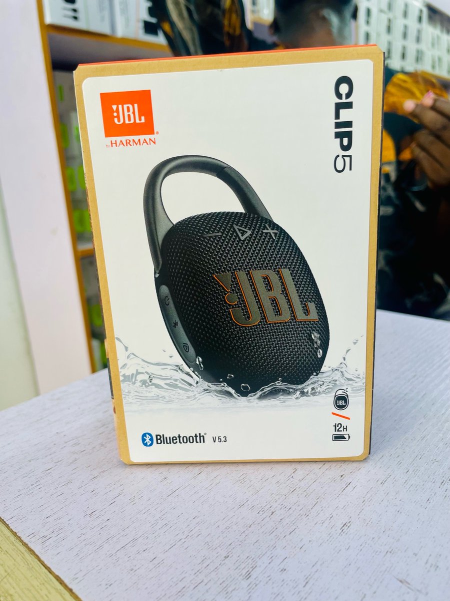 FabtronicsFAB's tweet photo. The JBL Clip 5. Tiny but Mighty. 
Loud enough. Yet, small enough.
Just a little something to brighten the mood. Good vibes are just a clip away.
Clip it. Flip it. Play it.

Waterproof: Rain or shine, the beat goes on.

#jblclip5 #fyp #trending #party #entertainment https://t.co/K60QdtvuSX