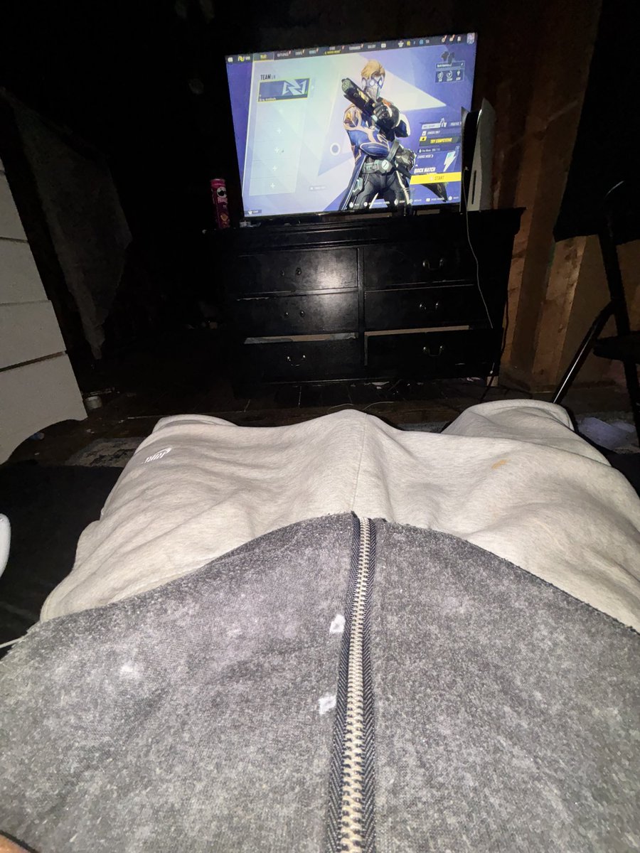 BBCHAITIAN's tweet photo. Who tryna play😏 https://t.co/tla6xngvgs