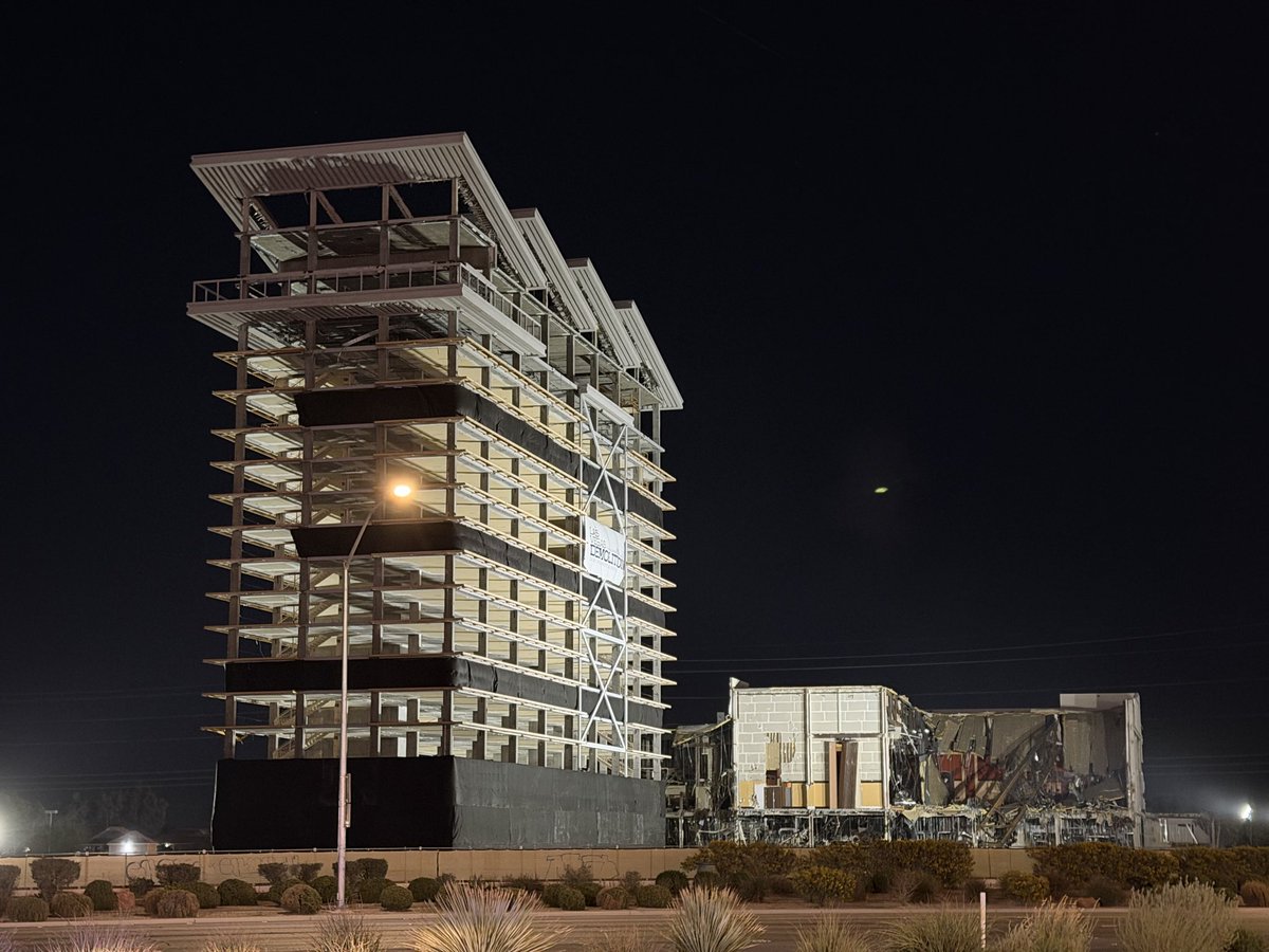 🏆 VGK Mark Manendo tweet media