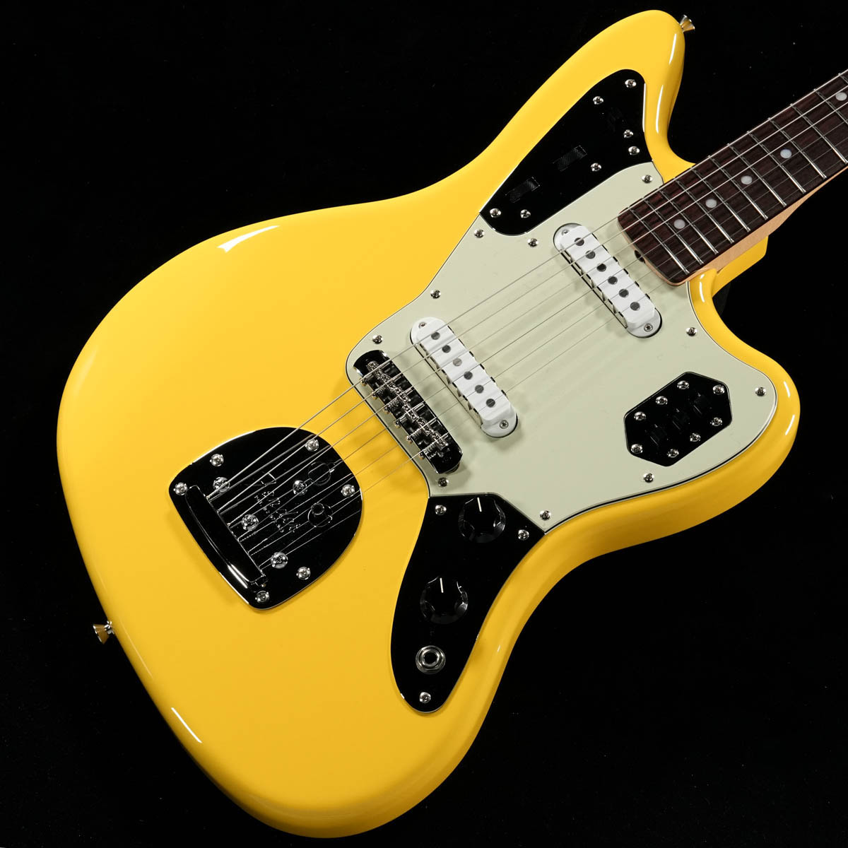 渋谷店スタッフのオーダーによる日本製FENDERのイシバシ楽器FRSモデル