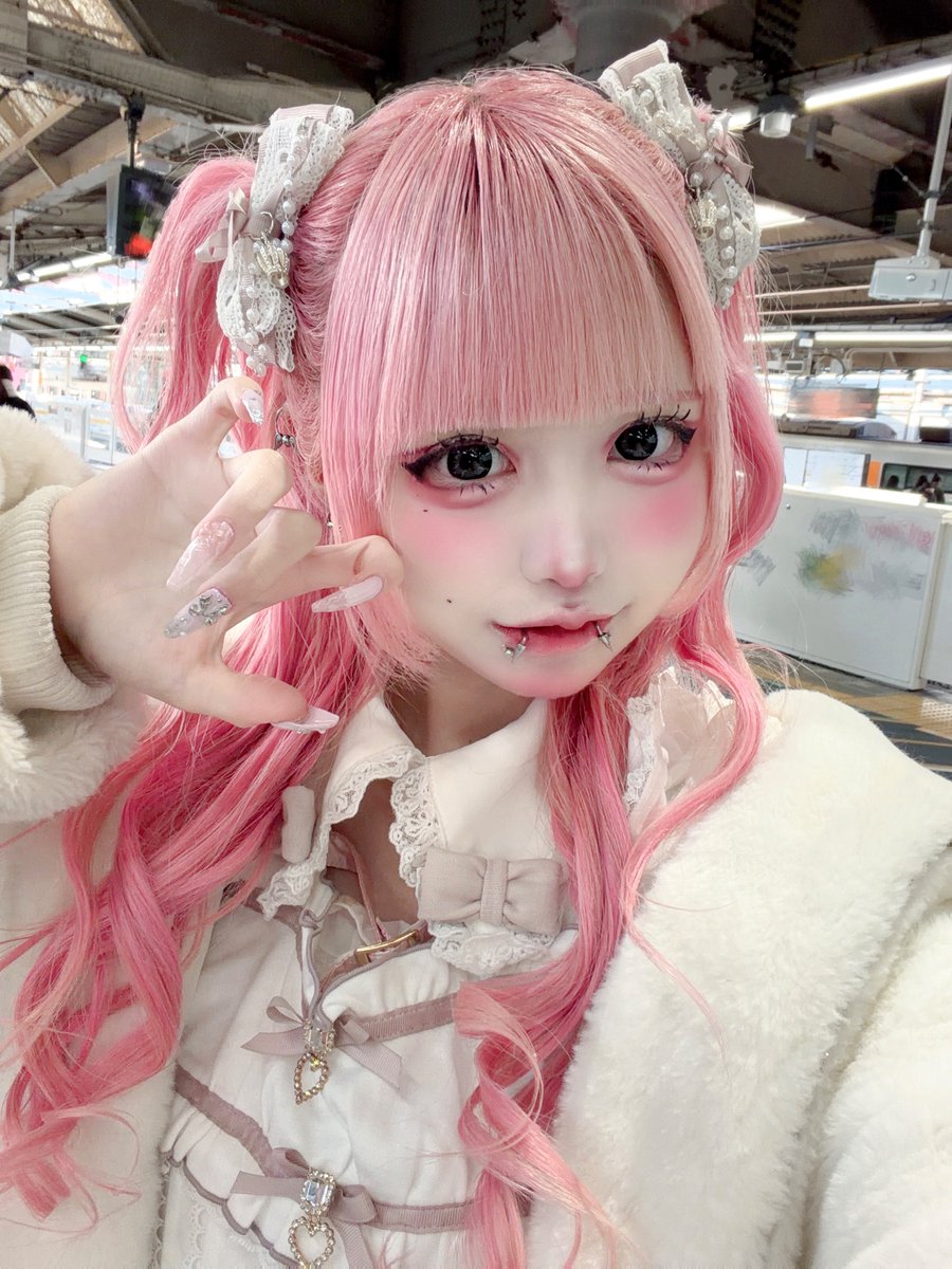 わたしってわがままだもん。 手に負えないなあ、君じゃ♡