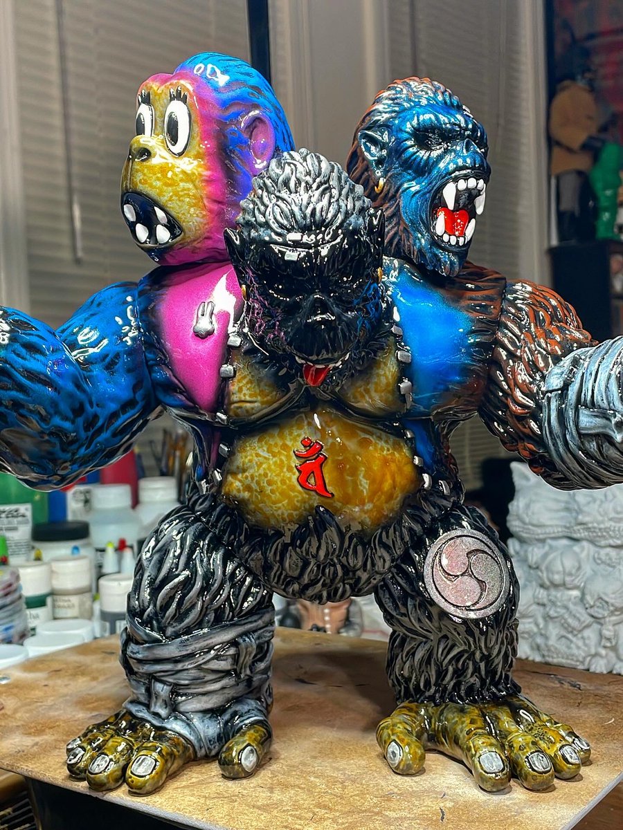 Jay222toy's tweet photo. Introducing the third installment of the collaboration project with @calfkicktokyo #calfkicktokyo #jay222 #sofubi #sofubitoys #sculpture https://t.co/Trt4WucvOG