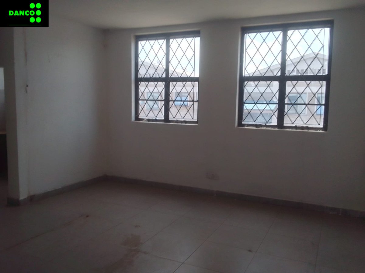 Dancoppt's tweet photo. Warehouse for Rent | Ruiru Bypass | 5,700 Sqft | From Ksh 45 per Sqft

A well-positioned 5,700 sqft warehouse located along Ruiru Bypass, ideal for storage, distribution and light industrial operations. 

Reach out to us to book your space today. https://t.co/TFBTMm0jne