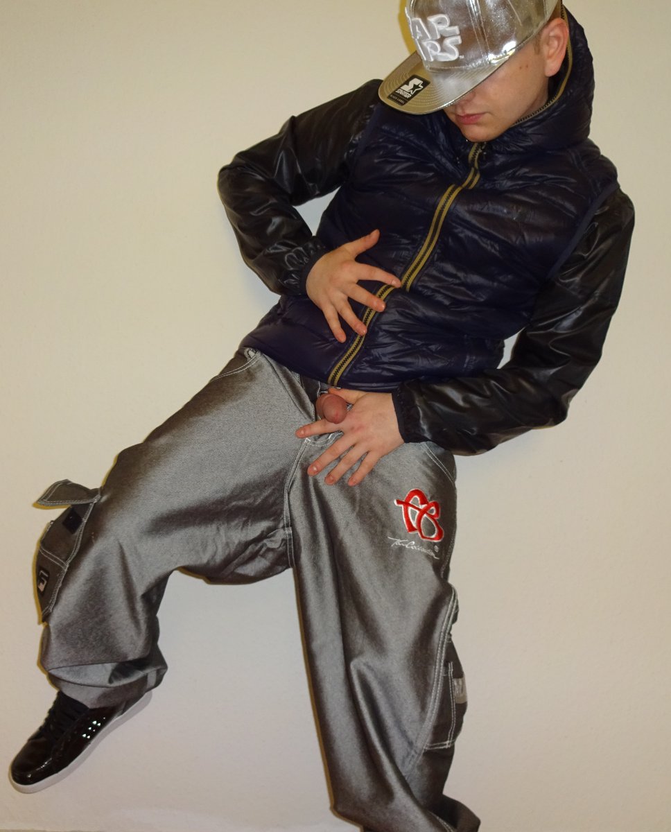 SHINYBOY tweet media