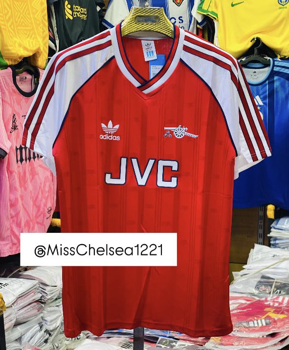 Miss Chelsea1221 tweet media