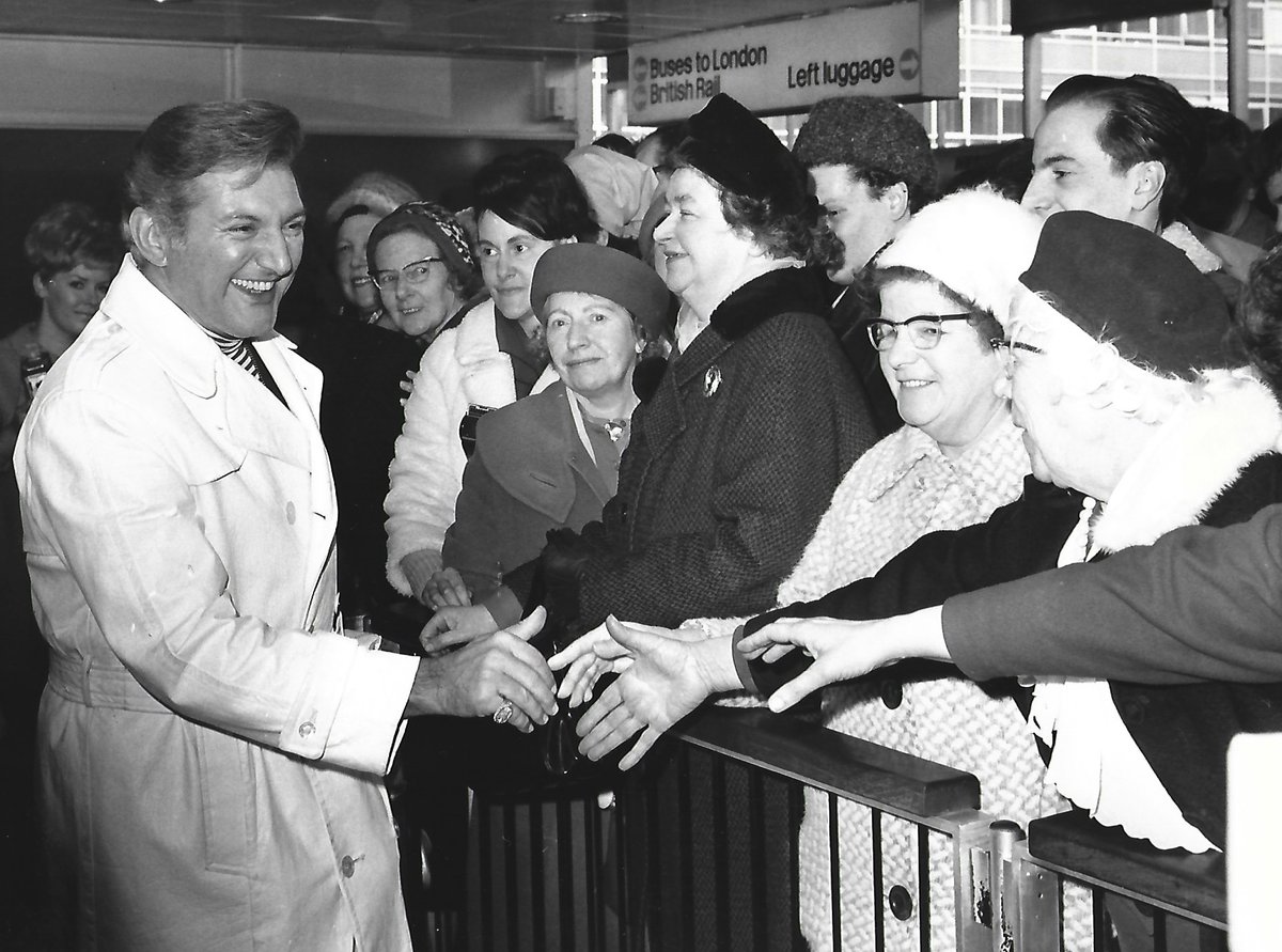 Neil Parker tweet media