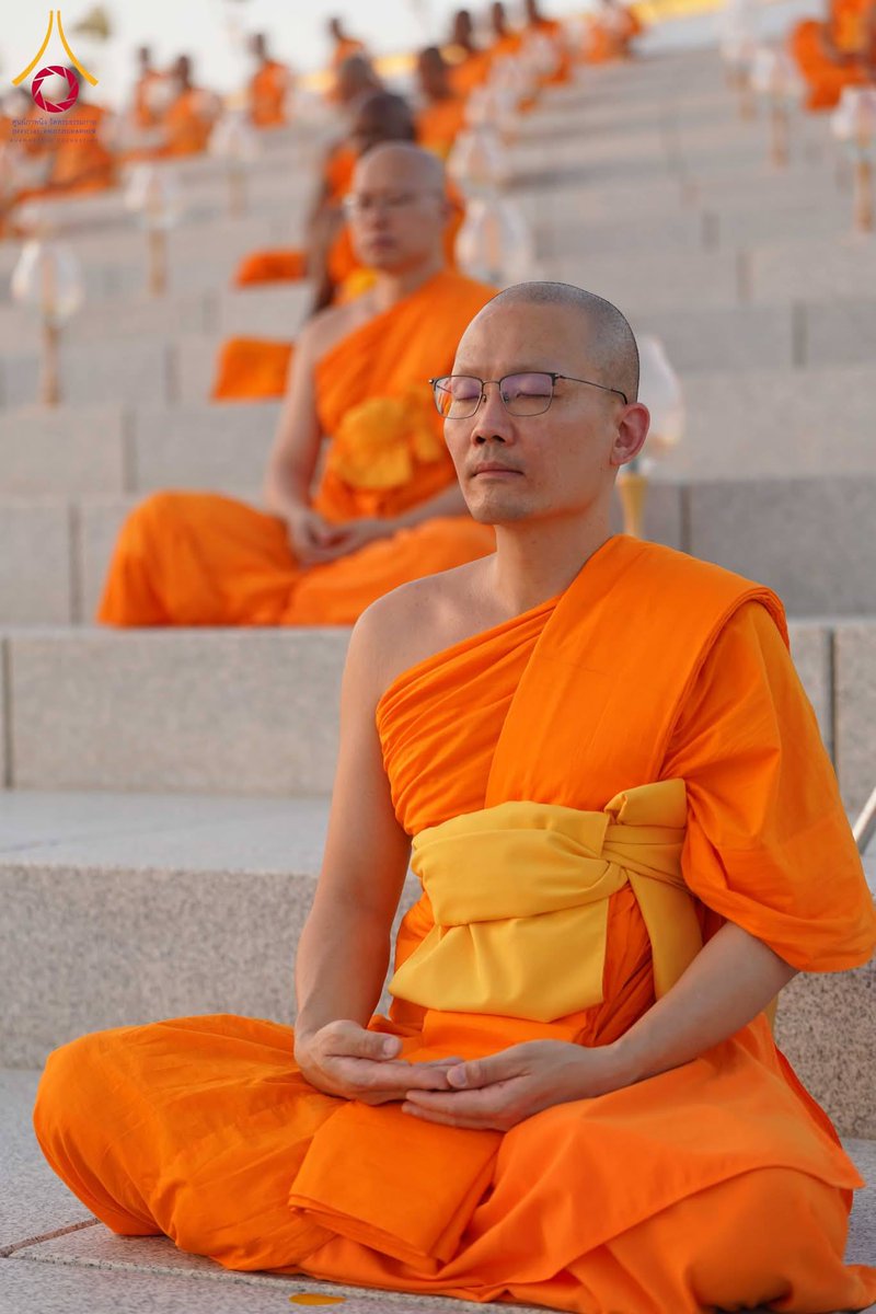 Psanitwong's tweet photo. Magha Puja #Light of #Peace Ceremony #56th Anniversary of Wat Phra #Dhammakaya
World #Peace through inner Peace
วันมาฆบูชา ณ วัดพระธรรมกาย พ.ศ. 2569 https://t.co/rqOUPl2UwM