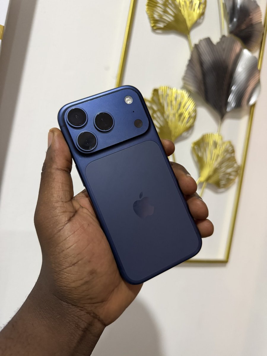 kofisikaa's tweet photo. Gh¢7,799.99 (Straight Sale, No Swap)

iPhone 17 Pro 256gb Factory Unlocked (Esim Only)
100%🔋(Cycle Count: 93)
Dm/call/WhatsApp/iMessage 0504988015 / 0547779861 https://t.co/bJLu6Xepcu
