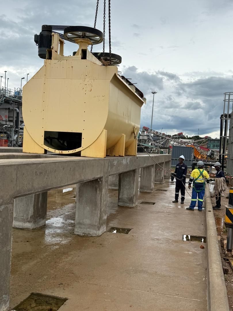 Premafrimin's tweet photo. #PREM #ZULU
First cells of the new flotation plant in position on the foundations https://t.co/3d0PsPWMrR