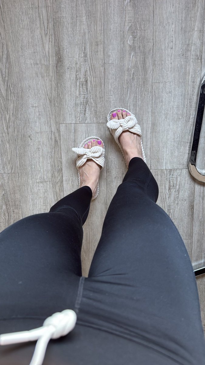 Queen Elli tweet media