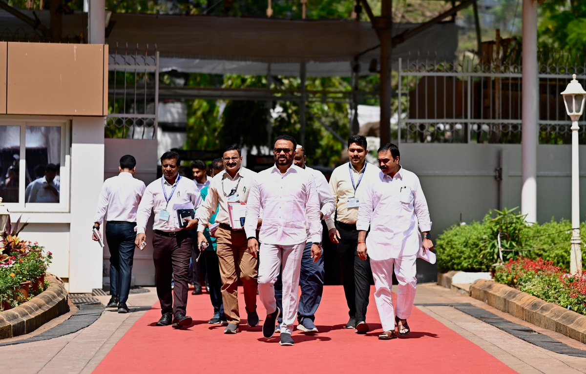 Jaykumar Gore tweet media