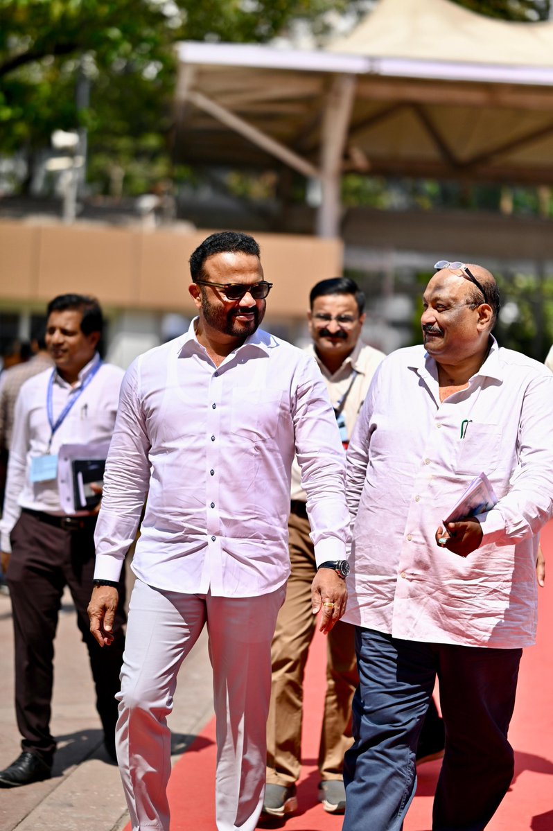 Jaykumar Gore tweet media