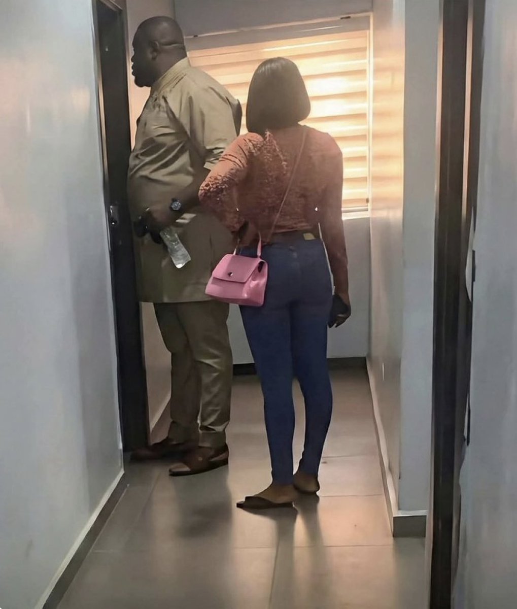 BAMIDELE🕊 tweet media