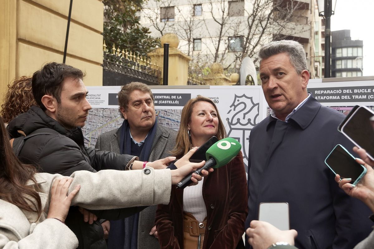 castellonplaza_'s tweet photo. Castelló 'estrena' por Magdalena la primera fase del bucle central del Tram y amplía su horario en fiestas

🔗 https://t.co/35v42Kmzkc https://t.co/CYLMm5ASPc