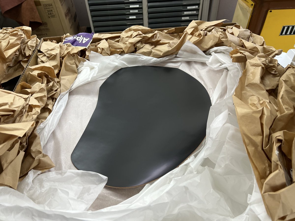 コードバンが届く。個人的には艶なしの方が好き❤️