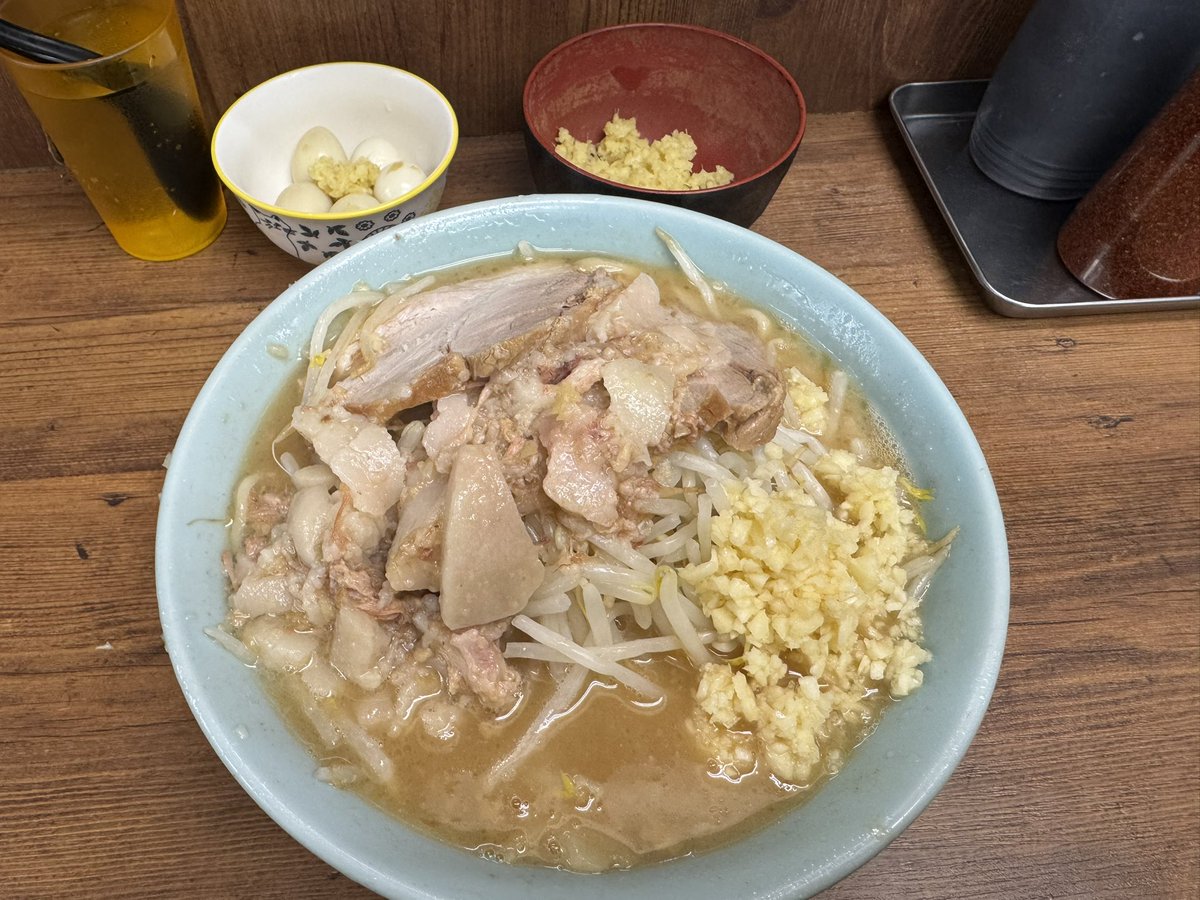 フジイレイ tweet media