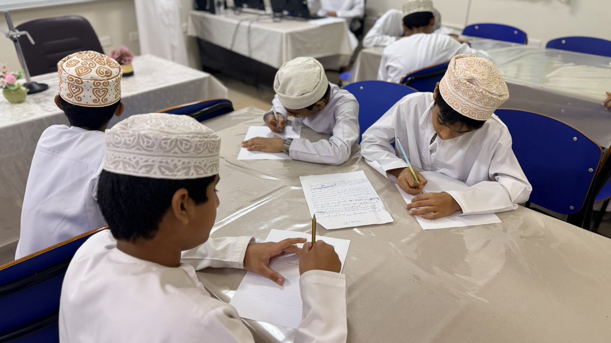 mousaschool's tweet photo. استكمالًا لمبادرة شهر اللغة العربية “لغة الضاد” نُفِّذ التقييم النهائي لمسابقة القارئ الصغير في مركز مصادر التعلم، بإشراف معلمي اللغة العربية وبمتابعة المنسق الإعلامي، لتعزيز مهارات القراءة وتفعيل دور المركز في دعم المبادرات التعليمية. https://t.co/z1U6ILPnE3