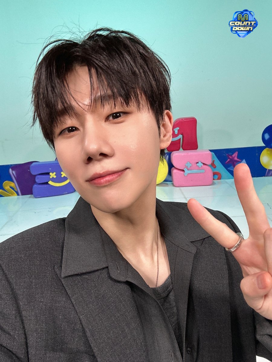 M COUNTDOWN tweet media