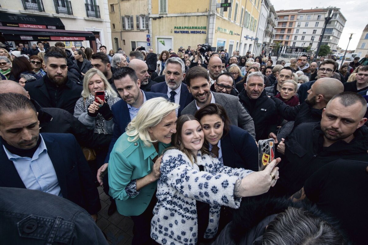 humanite_fr's tweet photo. Candidats racistes, antisémites, homophobes… Le RN n’a décidément pas changé de profils

➡️ https://t.co/Xx5YH4VMoH https://t.co/ThyDM4VgRo