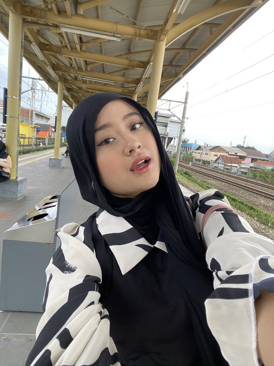 yona 🦋 tweet media