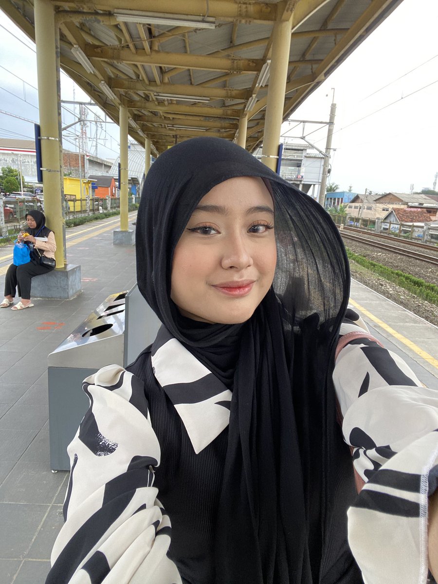 yona 🦋 tweet media