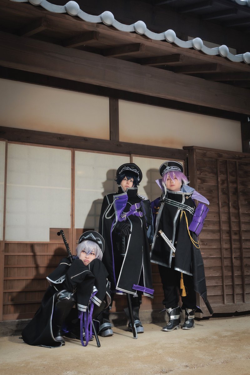 Shin_phantom555's tweet photo. #3月になったから3人並んだ画像を貼ろうぜ
刀剣cos

【江戸三作】
水心子 私
大慶@asir_cise97 さん
清麿 @yumu01250 ちゃん

photo @TakeC_Ose さん https://t.co/8LDe3N8DKT