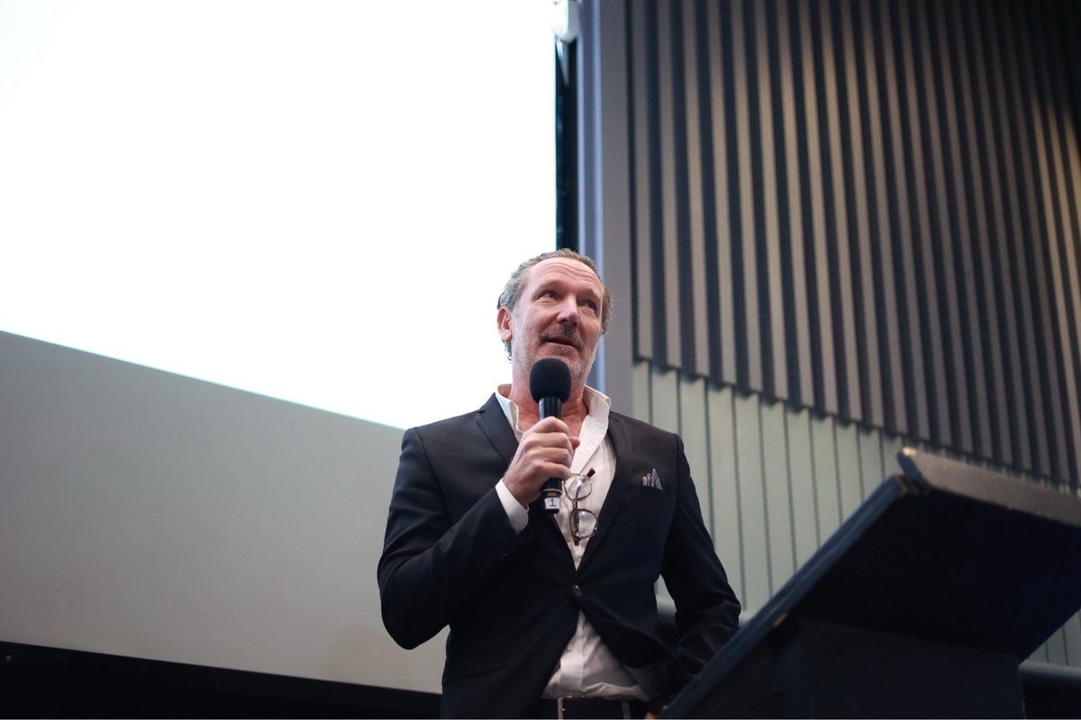 Schoolscape tweet media