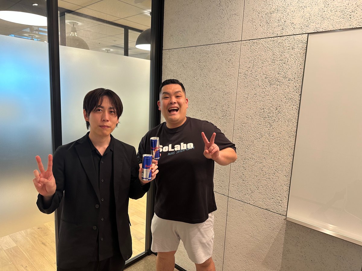 solaboshibu's tweet photo. 「確定申告を戦う税理士に、翼を。」木名瀬先生に横堀から応援のエールをおくらせていただきました✨🎉
@go_yokobori　@kinase_tax　
先生、貴重なお時間を有難うございました！！ https://t.co/hFvGkmeFoF