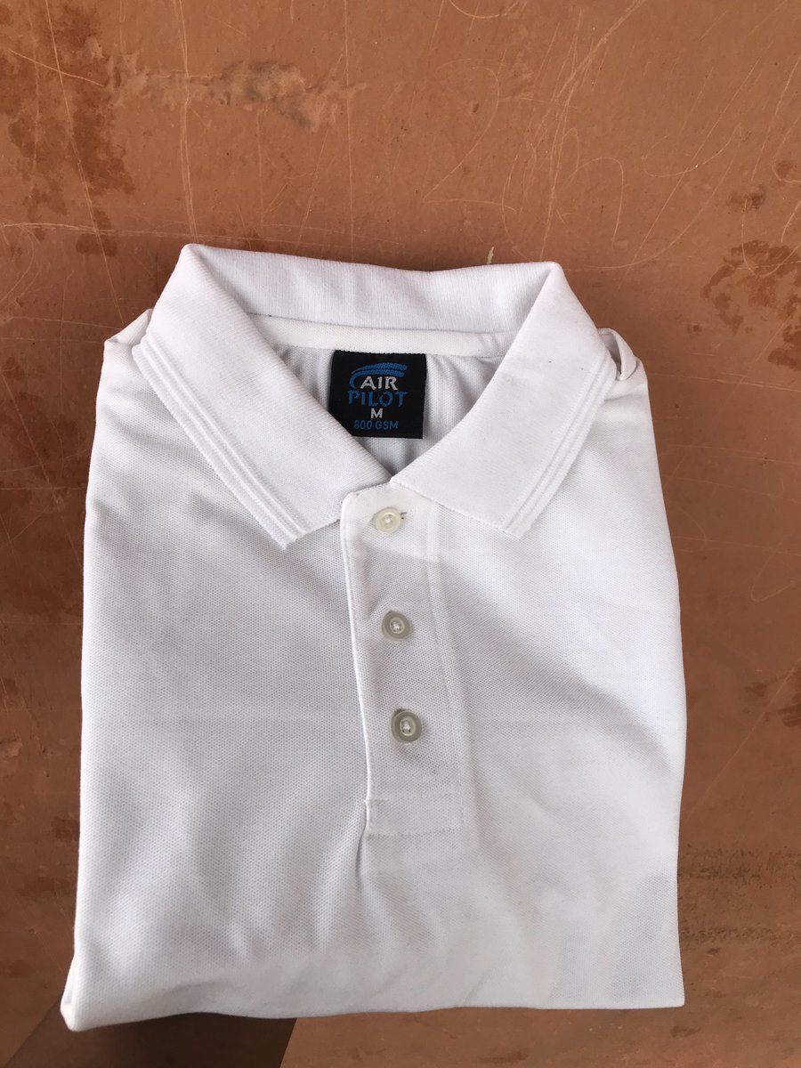 T-shirtfrommakis tweet media