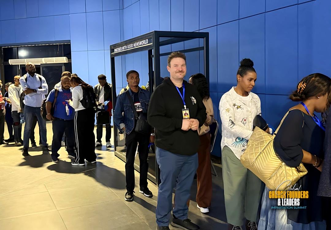 Uebert Angel tweet media