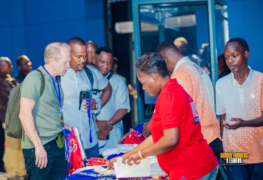 Uebert Angel tweet media