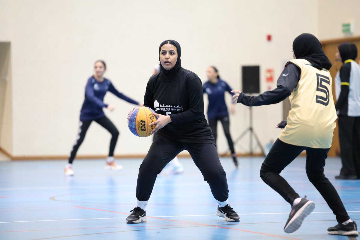 Muscat University جامعة مسقط tweet media