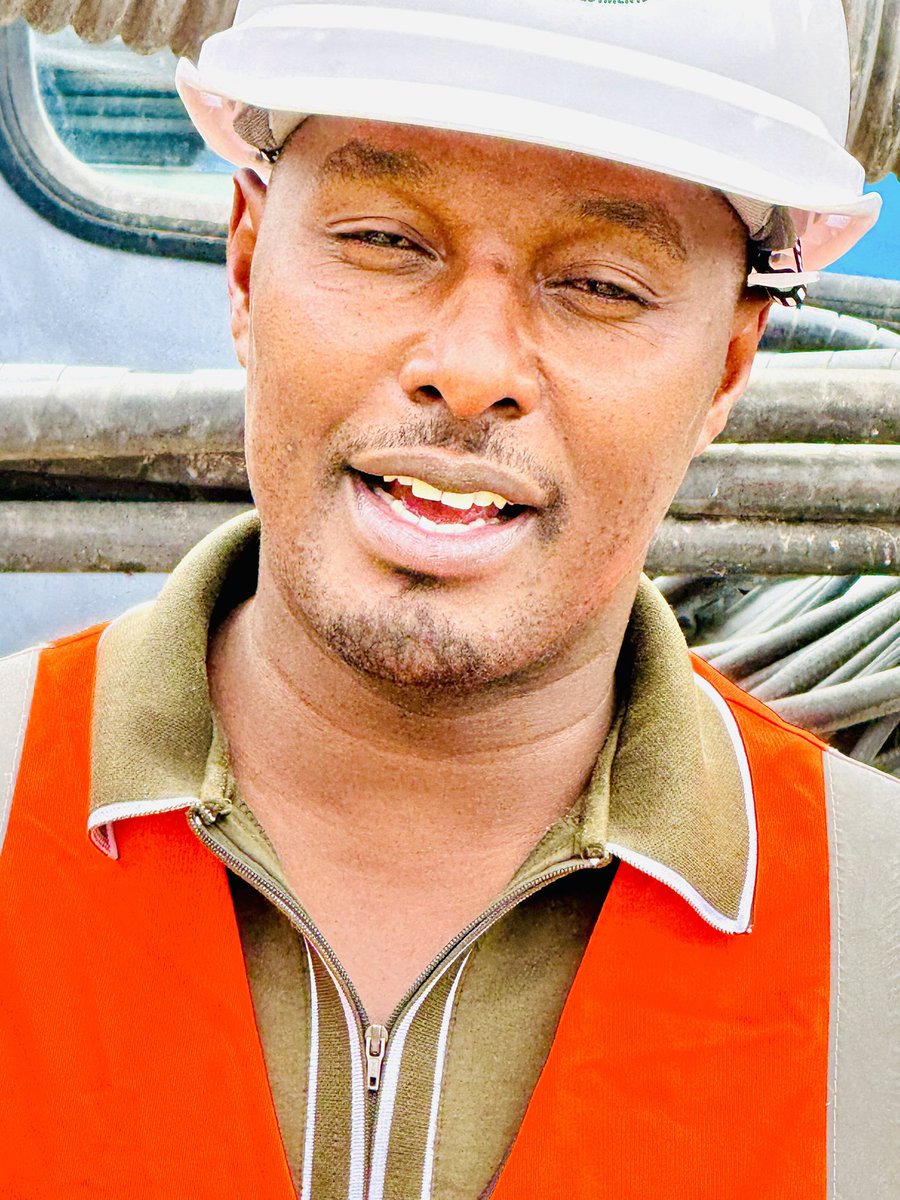 Hon. Eng Asiimwe Jonard. tweet media