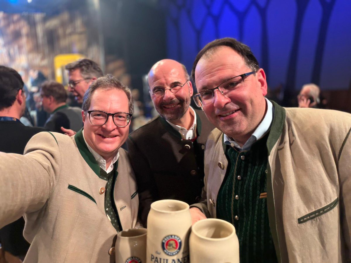 Martin Huber tweet media