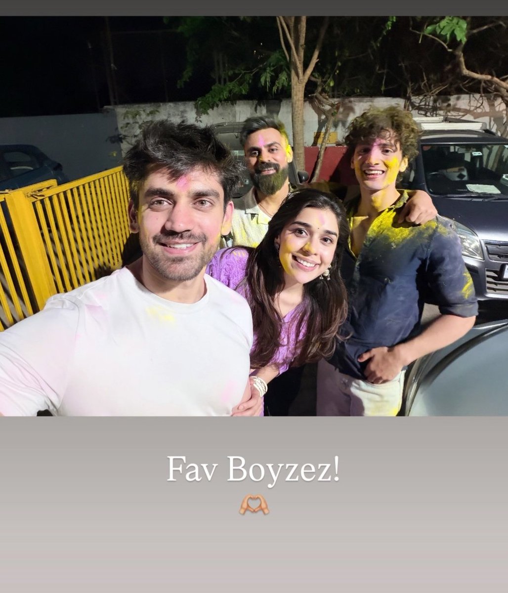 𝑨𝒗𝒊𝒔𝒉𝒂 𝑶𝑭𝑪 tweet media