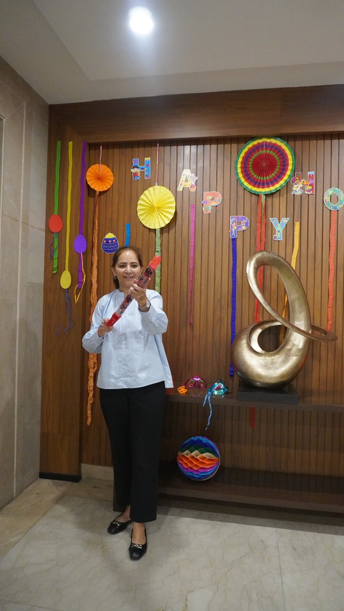 DpncLlp's tweet photo. Holi Celebration at the office with vibrant colors, positive energy and great team spirit. 🌈✨
Festivals like these strengthen bonds beyond work and remind us of the joy of celebrating together.

#DPNCGlobal #HoliAtWork #TeamSpirit #WorkplaceCulture #HappyHoli https://t.co/v3YC4GNLjh