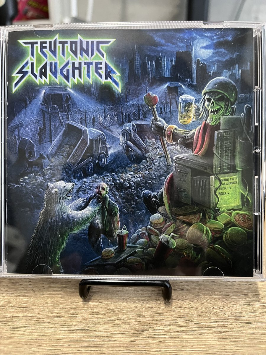 Metalmaster1982's tweet photo. ドイツのスラッシュメタル、Teutonic SlaughterのCheap Food届いた( ´ ▽ ` )
聴こうやさ(´∀｀*) https://t.co/KiLSIUajMF