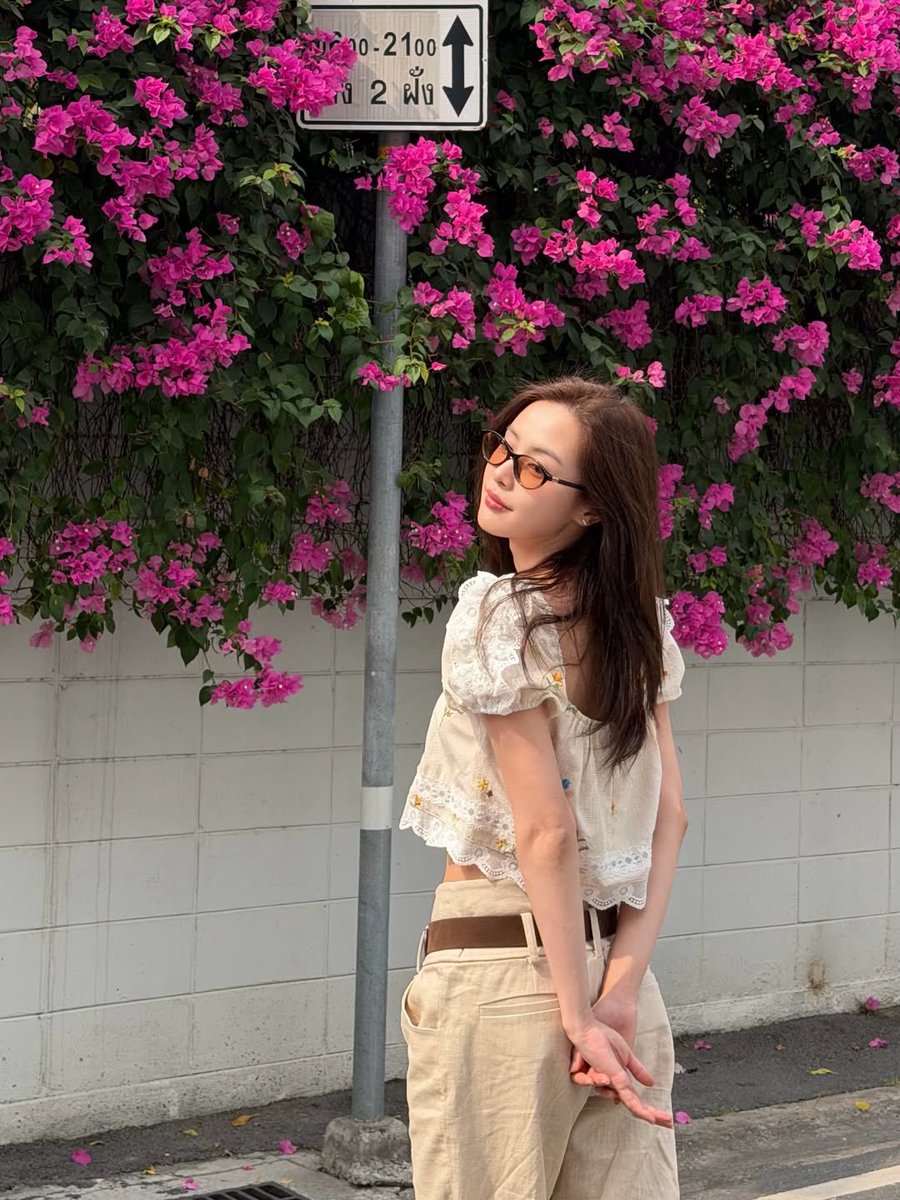 รักพี่คนสวยหมดใจ y-y

#อุ้มอิษยา #oomeisaya