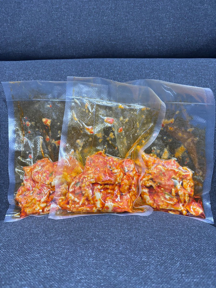 ureveryday tweet media