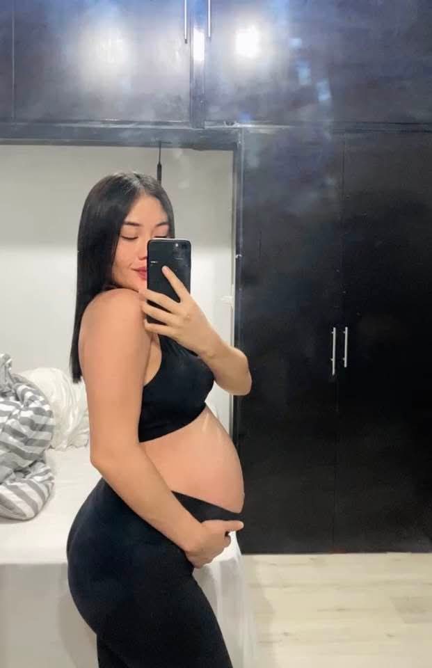 shouta7u7's tweet image. Aporte 🙂‍↕️
#pregnant #pregnantart #embarrassing #EmbarassYourBestFriend #embarazadas #embarazo