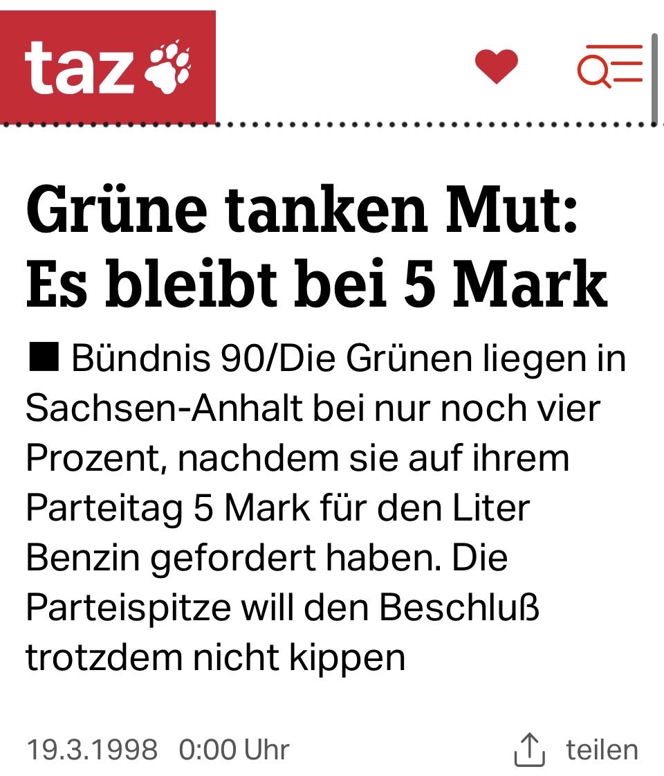 jacktbernhard's tweet photo. Fritz Kuhn: „Ob das vier Mark oder fünf Mark sind, das ist egal.“ #BackIntoTheFuture @eckilepsie https://t.co/yE8QaWf3W4